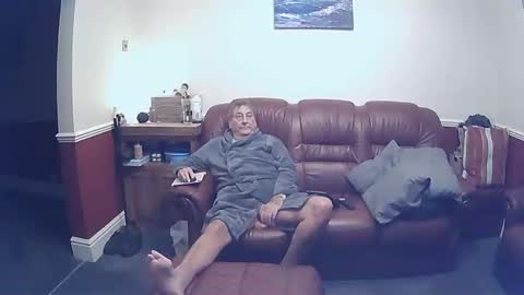 MAX online show from 09/20/25, 11:06