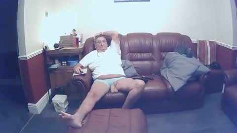 MAX online show from 10/09/25, 10:19