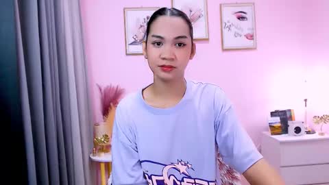 maxie greyson online show from 02/17/25, 06:42