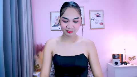 maxie greyson online show from 03/02/25, 01:58