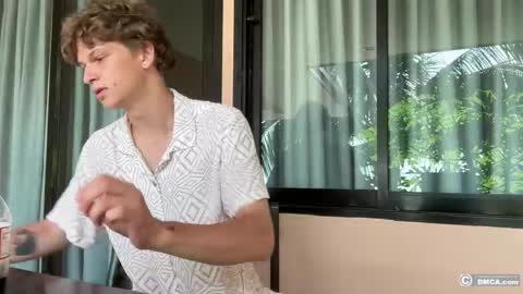 maxim burn online show from 04/13/26, 08:31