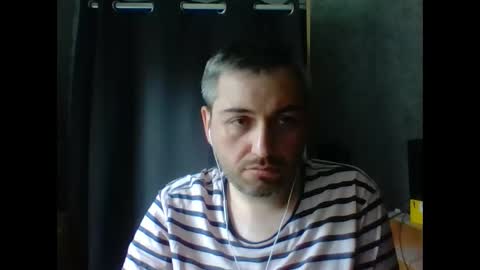 Snapshot of maximefrxx chatting on 06/01/26, 01:24 Maxime online show from 06/01/26, 01:24
