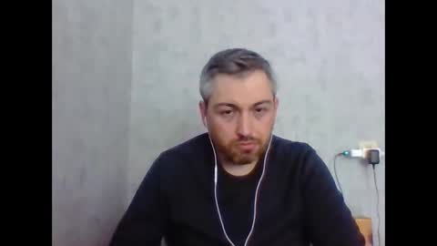 Snapshot of maximefrxx chatting on 06/07/26, 11:47 Maxime online show from 06/07/26, 11:47