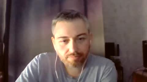 Snapshot of maximefrxx chatting on 06/18/26, 09:14 Maxime online show from 06/18/26, 09:14