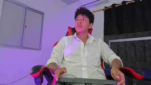 Maximiliano online show from 11/07/25, 08:31