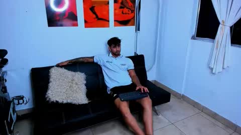 Maximo online show from 10/20/25, 05:41