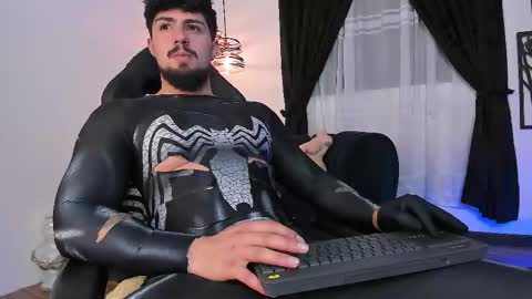 Maximo online show from 10/27/25, 05:00