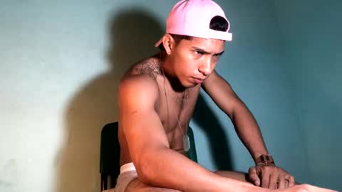 Maximo Aron Vega online show from 01/30/25, 06:35