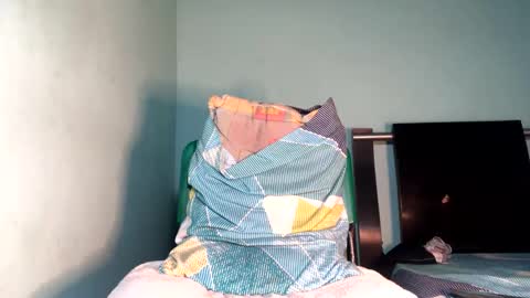 Maximo Aron Vega online show from 02/12/25, 07:13