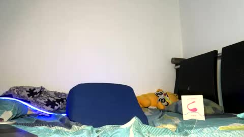 Maximo Aron Vega online show from 03/10/25, 10:26