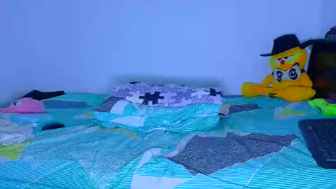 Maximo Aron Vega online show from 04/25/26, 02:25