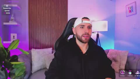 Maximo Wolf online show from 02/03/26, 08:25