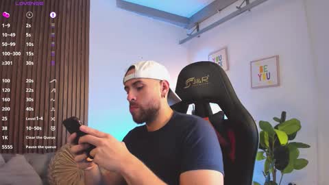 Maximo Wolf online show from 02/21/26, 07:59