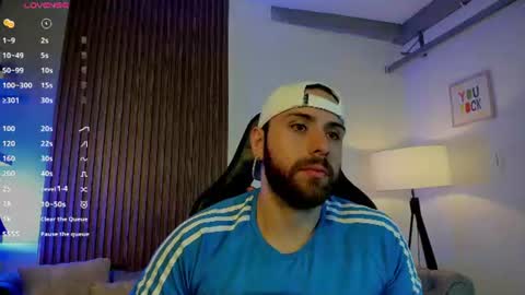 Maximo Wolf online show from 07/11/26, 08:33