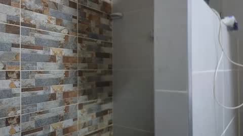 Snapshot of maximohoot chatting on 12/02/24, 08:44 Sebastian online show from 12/02/24, 08:44