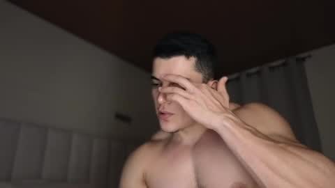 Snapshot of maximohoot chatting on 12/05/24, 05:26 Sebastian online show from 12/05/24, 05:26