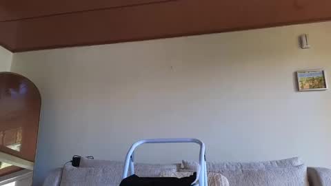 Snapshot of maximohoot chatting on 01/30/25, 07:26 Sebastian online show from 01/30/25, 07:26