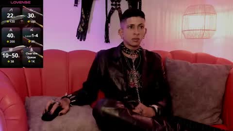 MAXIMO online show from 04/07/26, 02:17