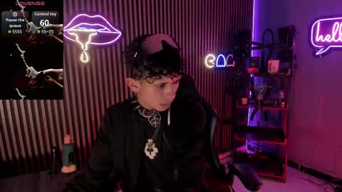 MAXIMO online show from 04/13/26, 03:45