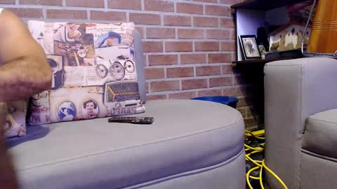 Snapshot of maximotorricelli chatting on 02/14/25, 01:45 maximotorricelli online show from 02/14/25, 01:45