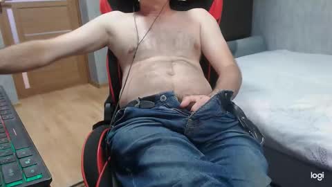 maximus3334 online show from 09/23/25, 11:13