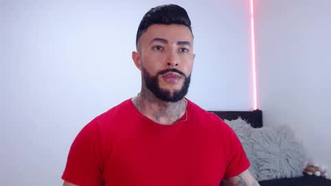 Independent Model online show from 09/23/25, 02:47