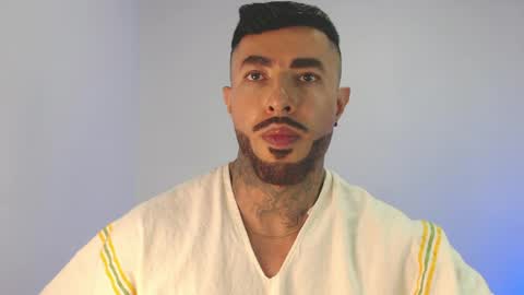 Snapshot of maximus_golden chatting on 05/07/26, 04:51 Independent Model online show from 05/07/26, 04:51