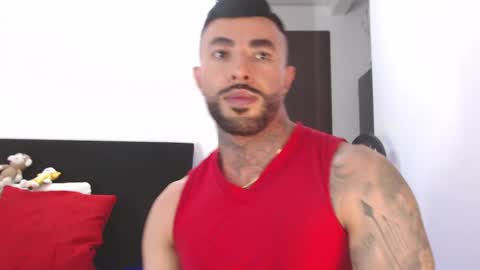 Snapshot of maximus_golden chatting on 05/14/26, 03:46 Independent Model online show from 05/14/26, 03:46