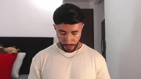Snapshot of maximus_golden chatting on 06/01/26, 02:46 Independent Model online show from 06/01/26, 02:46