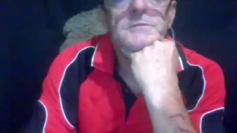 Snapshot of maximus_oreally chatting on 01/11/25, 09:36 Max online show from 01/11/25, 09:36