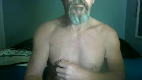 Snapshot of maximus_oreally chatting on 07/04/26, 04:29 Max online show from 07/04/26, 04:29