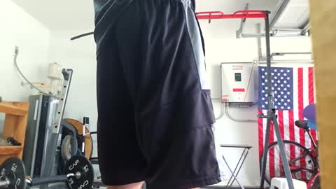 maximusdemitrious online show from 10/19/25, 07:58