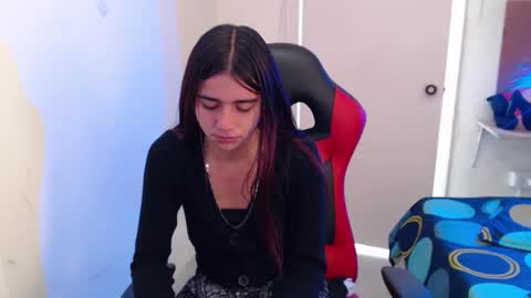 maxinesex_ online show from 11/27/25, 01:57