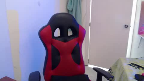 maxinesex_ online show from 03/04/26, 01:50