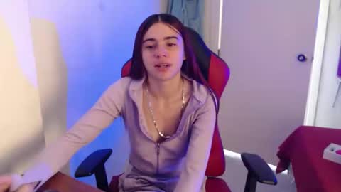 Snapshot of maxinesex_ chatting on 05/29/26, 01:42 maxinesex_ online show from 05/29/26, 01:42