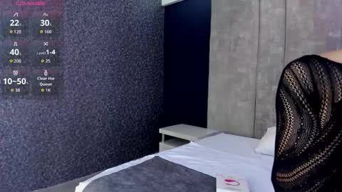 Maxi Rogers online show from 01/16/26, 09:35