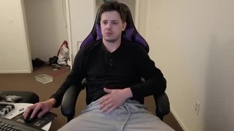  IG  online show from 11/27/25, 09:33