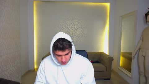 MaxKaiden online show from 01/19/26, 05:55