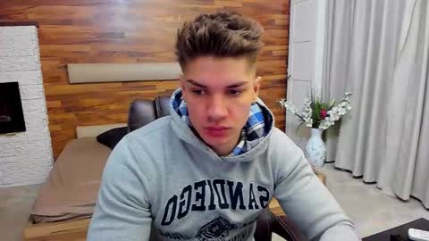 MaxKaiden online show from 03/16/26, 07:01