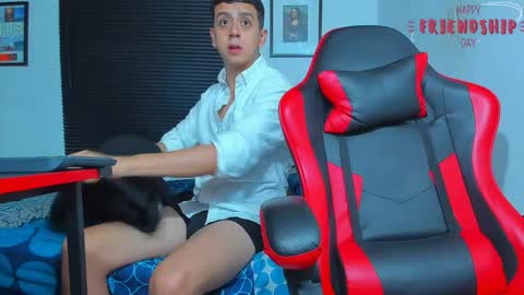 MAX online show from 09/21/25, 07:48