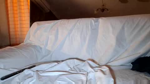 Luca Dominus online show from 10/14/25, 02:12