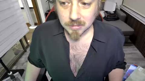 Max online show from 03/09/26, 02:48