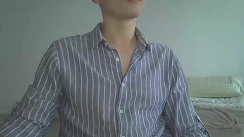 Snapshot of maxrelax90 chatting on 11/09/25, 09:29 maxrelax90 online show from 11/09/25, 09:29