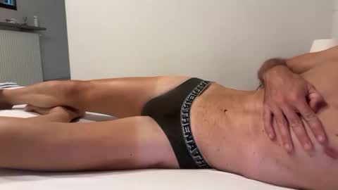 max online show from 09/28/25, 08:14