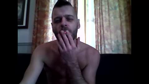 Snapshot of maxthewolf chatting on 12/05/25, 05:53 MaxTheWolf online show from 12/05/25, 05:53