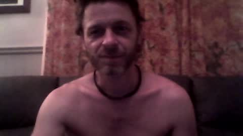 Snapshot of maxthewolf chatting on 06/12/26, 06:56 MaxTheWolf online show from 06/12/26, 06:56