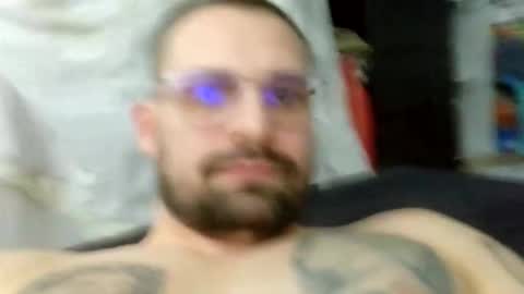 Max online show from 12/19/25, 05:09