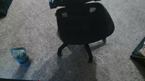 Snapshot of maxvirya3 chatting on 12/19/25, 06:09 max online show from 12/19/25, 06:09