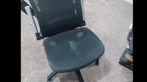 Snapshot of maxvirya3 chatting on 12/22/25, 05:37 max online show from 12/22/25, 05:37