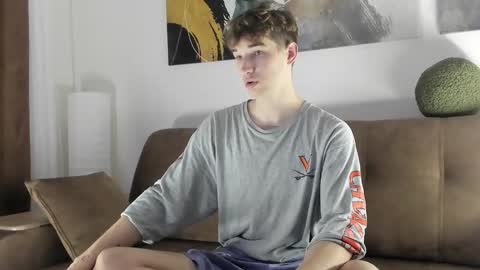 maxwellchik online show from 09/26/25, 04:55